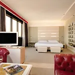 Western Tower 4* Μπολόνια