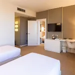 Hotel Western Tower 4*