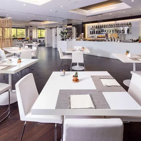 Ξενοδοχείο Western Tower