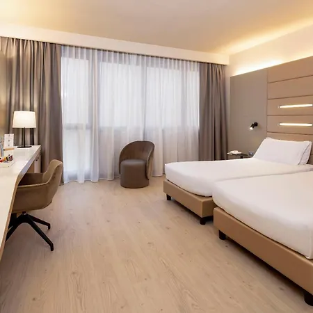 Western Tower 4* Bologna