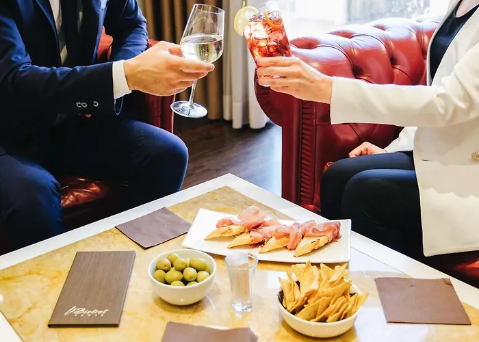 Hotel Western Tower 4*