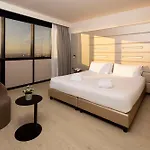 Western Tower 4*