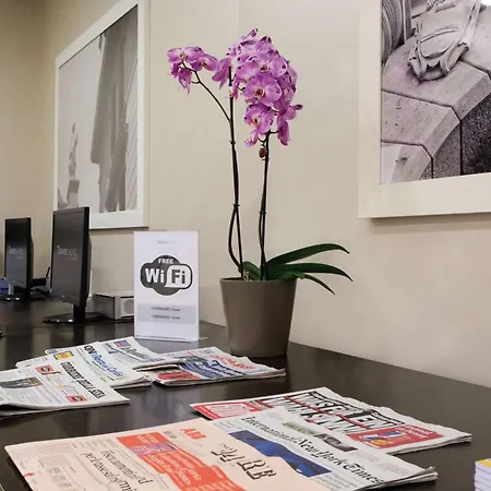 Western Tower Hotel Bolonia