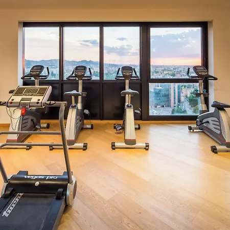 Western Tower 4* Bologna