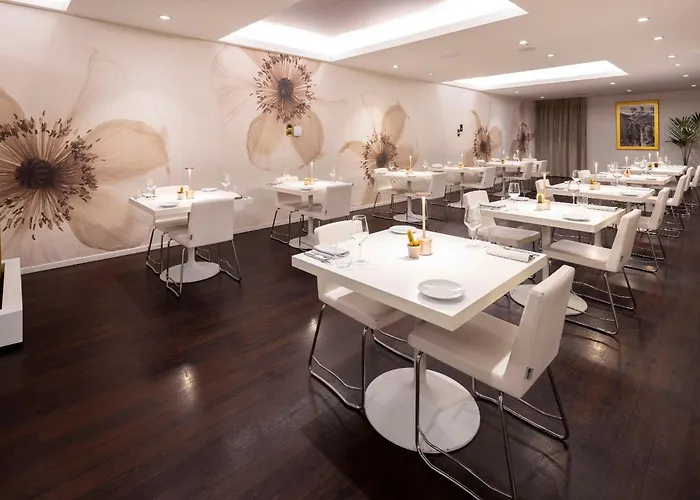 Western Tower 4* Bologna